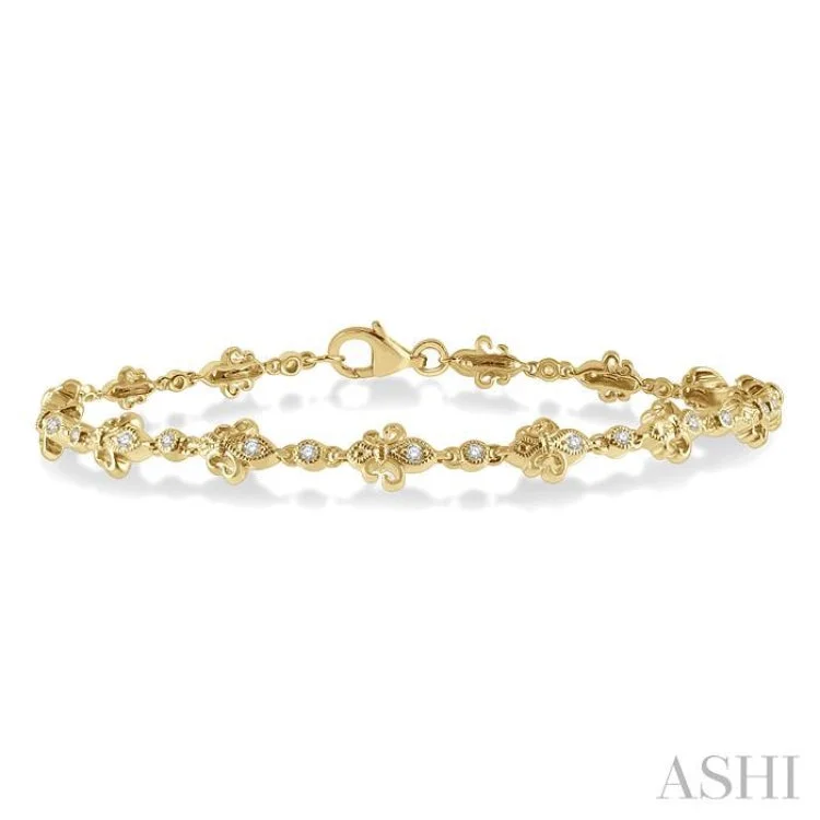 Ladies bracelets celebrity looks-1/3 Ctw Fleur De Lis Round Cut Diamond Link Bracelet in 10K Yellow Gold