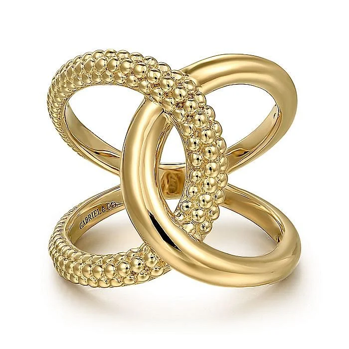 Ladies ring European style-Bujukan Twisted Ring in Yellow Gold by Gabriel & Co.