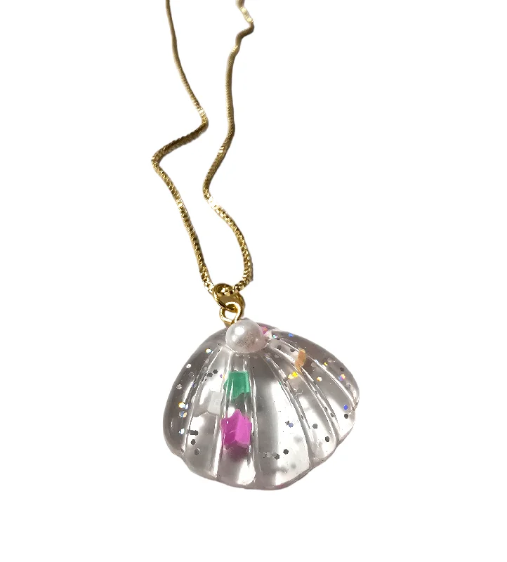 Ladies necklaces casual vibes-Shell Barbie Beach Necklace