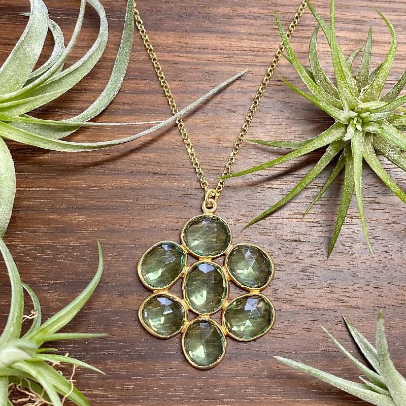 Ladies necklaces sapphire pendants-Peridot Flower Gemstone Necklace