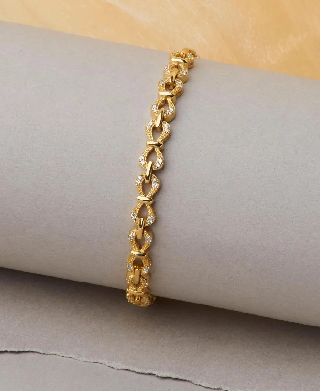 Ladies bracelets classic looks-Trendy Stone Studded Silver Bracelet