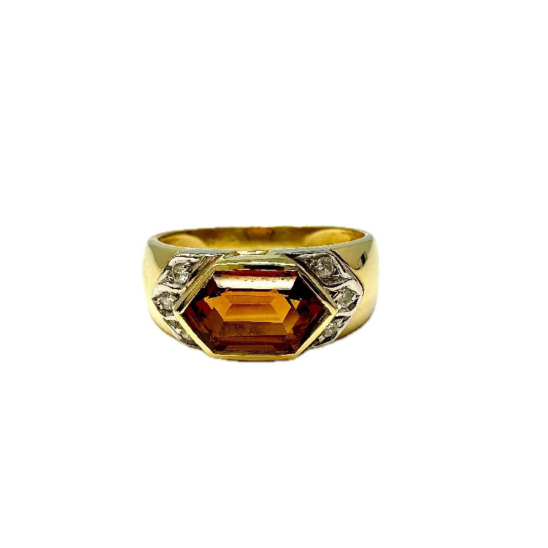 Ladies ring girlfriend gift-18K Gold Ring with Citrine and Diamonds