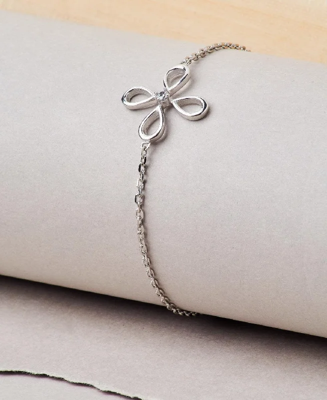 Ladies bracelets proposal gifts-Fashionable Floral Stone Studded Silver Bracelet.